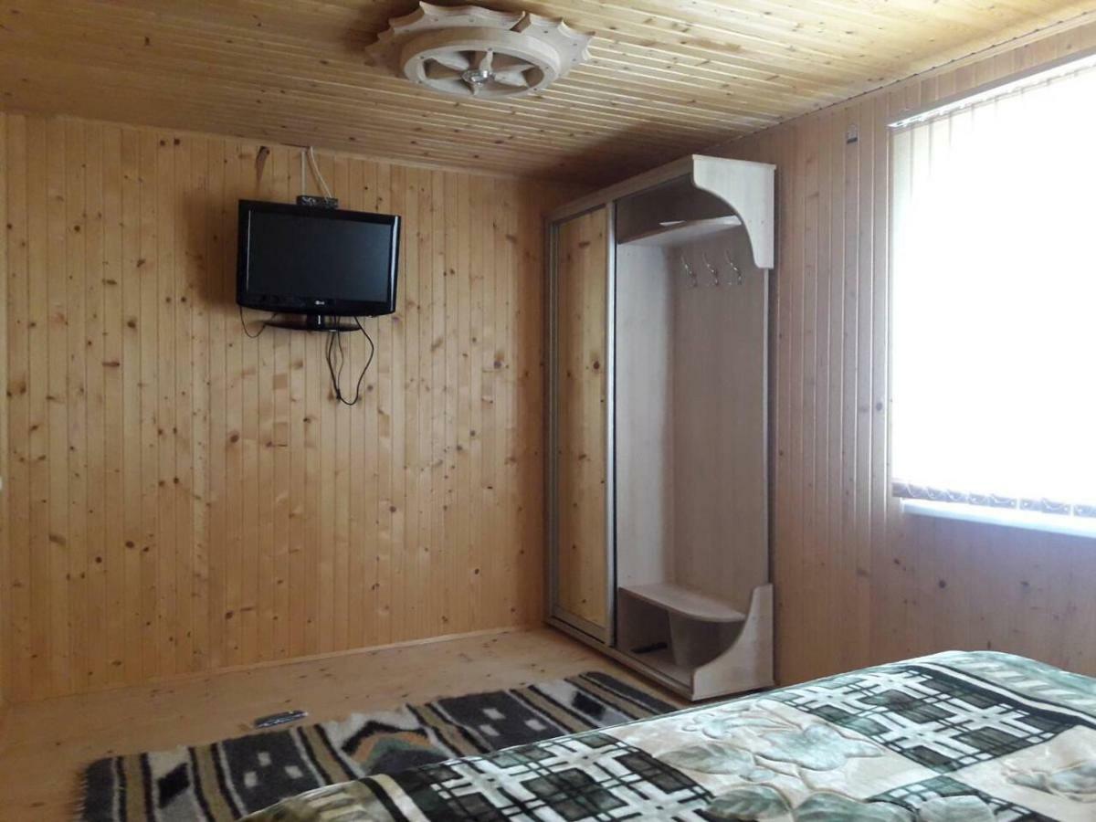 Садиба "Ековид" Krivorovnya Exterior photo
